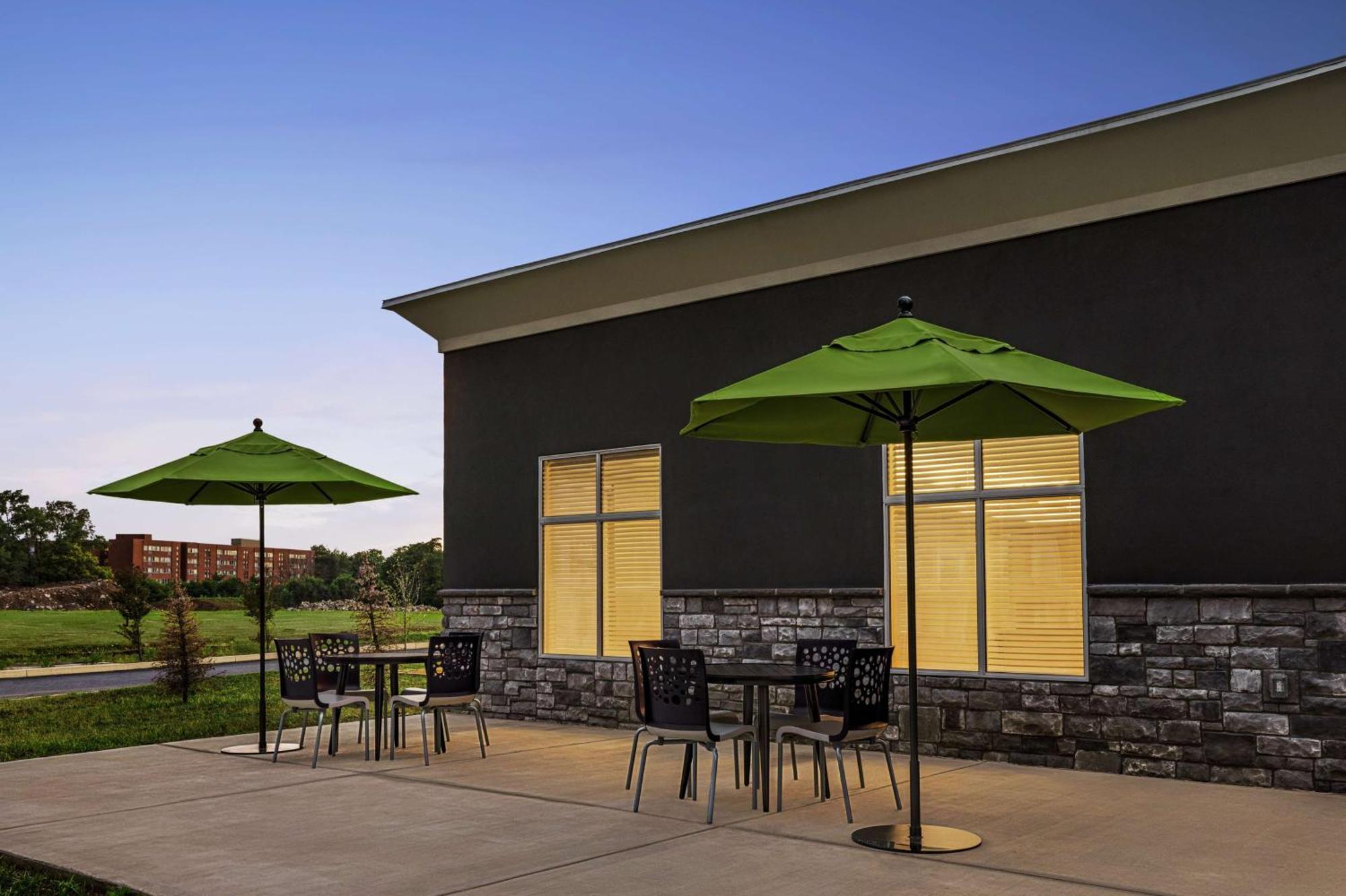 Homewood Suites By Hilton Carlisle Eksteriør billede